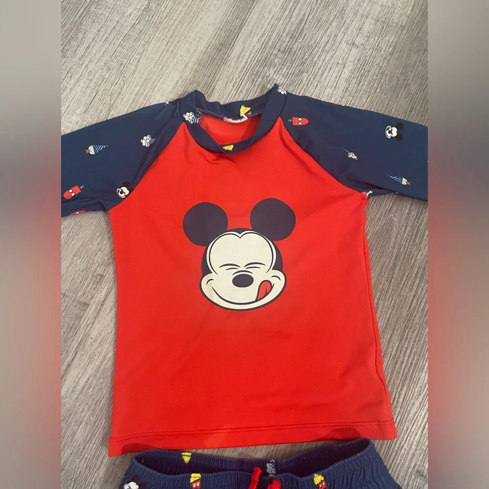 Disney excellent used